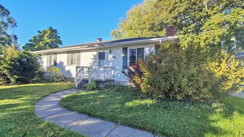 230 S Elms, Flushing, MI 48433 photo 2