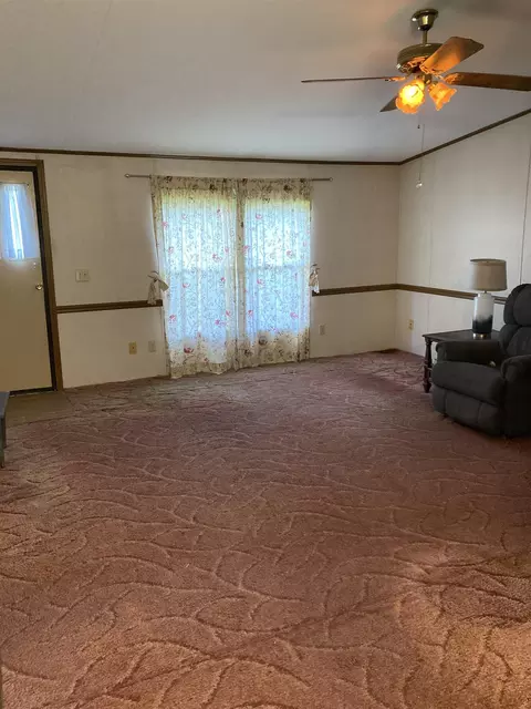 Living - 542 Silver, Gladwin, MI 48624 photo 1 of 3