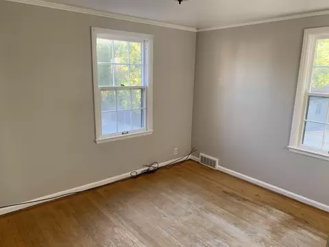 Bedroom - 406 S Lynch, Flint, MI 48503 photo 5 of 7