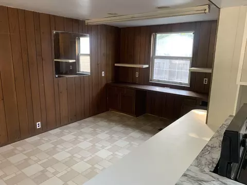 Kitchen - 406 S Lynch, Flint, MI 48503 photo 3 of 3