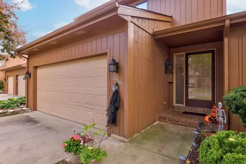 456 Groveland, Frankenmuth, MI 48734