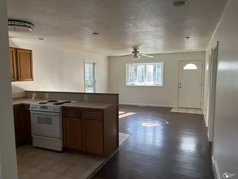 724 W Front, Monroe, MI 48161 photo 4