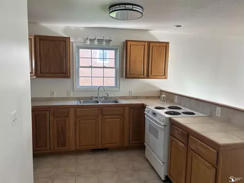 724 W Front, Monroe, MI 48161 photo 3