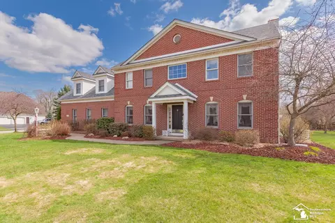 3185 Deer Crk, Lambertville, MI 48144
