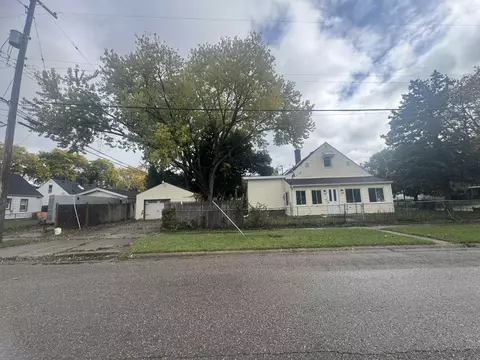 Exterior - 652 Huron, Flint, MI 48507 photo 2 of 7