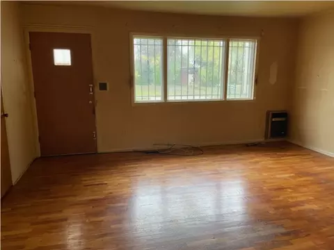 Living - 2902 Prospect, Flint, MI 48504 photo 1 of 1
