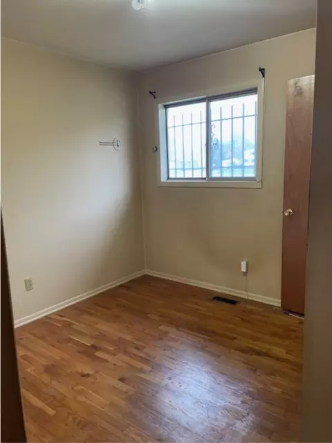Bedroom - 2902 Prospect, Flint, MI 48504 photo 1 of 3