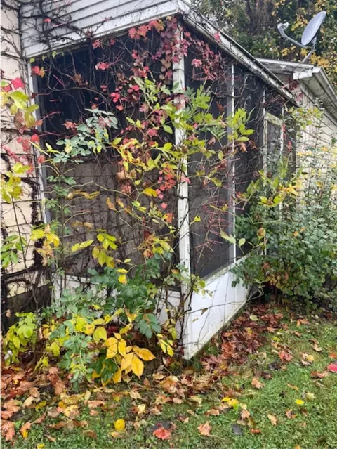 Exterior - 2902 Prospect, Flint, MI 48504 photo 2 of 2