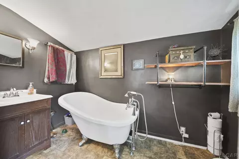 Bath - 2736 Drexel, Adrian, MI 49221 photo 1 of 2