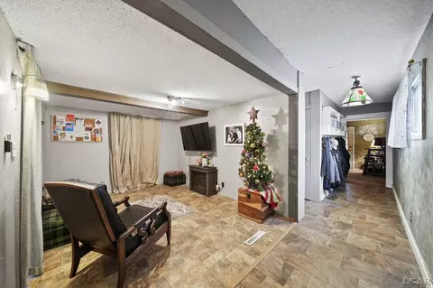 Entry Way - 2736 Drexel, Adrian, MI 49221 photo 2 of 3