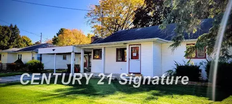612 Sunnyside, Chesaning, MI 48616