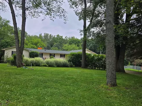 1640 Hendrie Rd, Metamora, MI 48455
