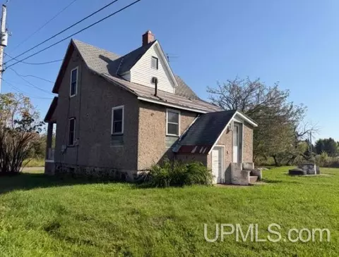 50739 Fifth, Hancock, MI 49930