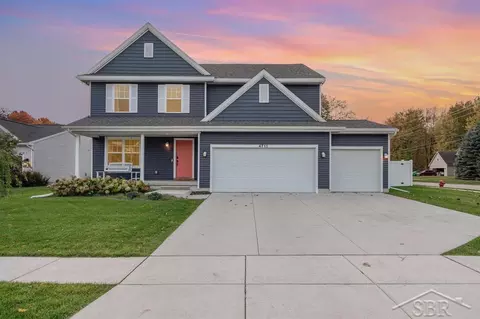 4711 Trotters Pointe, Midland, MI 48642