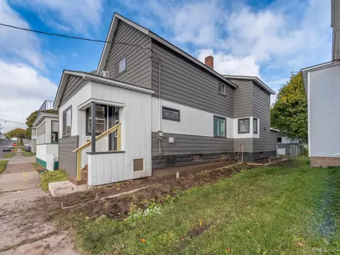417 Ely, Ishpeming, MI 49849 photo 2