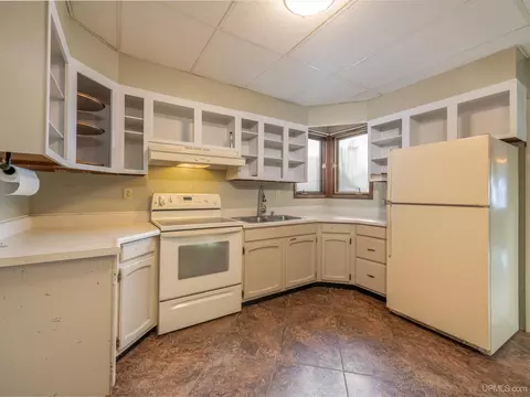 417 Ely, Ishpeming, MI 49849 photo 11