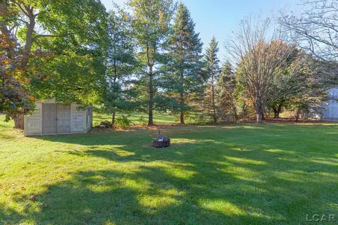 110 E South, Adrian, MI 49221 photo 8