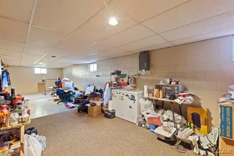 110 E South, Adrian, MI 49221 photo 19