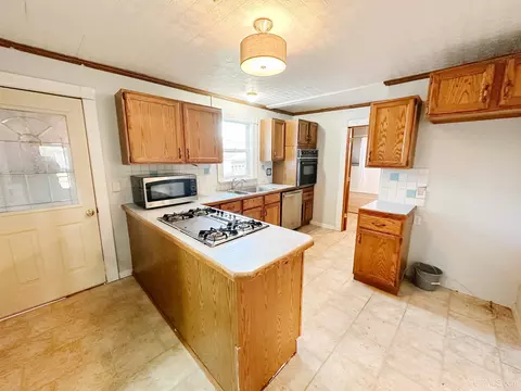 845 N N Pne, Ishpeming, MI 49849 photo 9