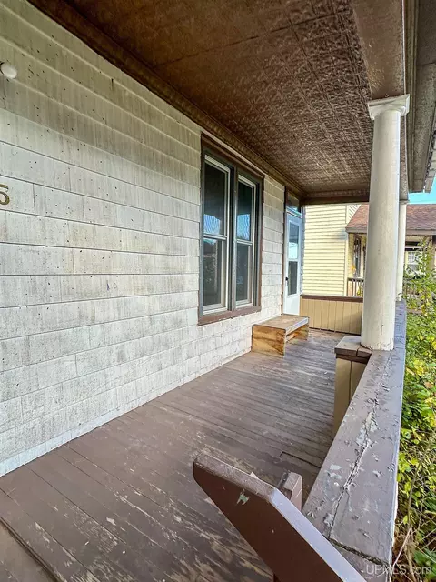 845 N N Pne, Ishpeming, MI 49849 photo 6