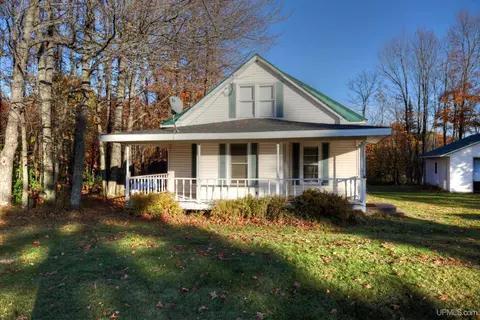 11074 N Powderhorn Rd #11074, Bessemer, MI 49911