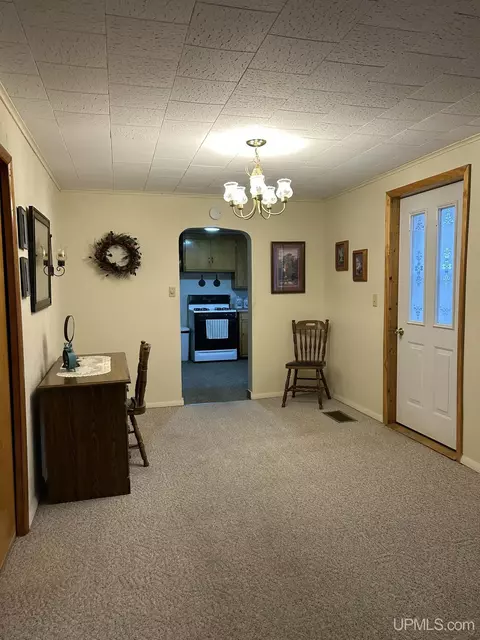 205 N 3rd, Ishpeming, MI 49849 photo 8