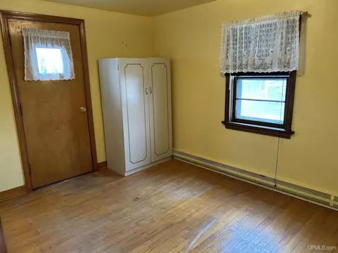 205 N 3rd, Ishpeming, MI 49849 photo 14