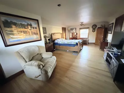 815 S 7th, Saint Clair, MI 48079 photo 2