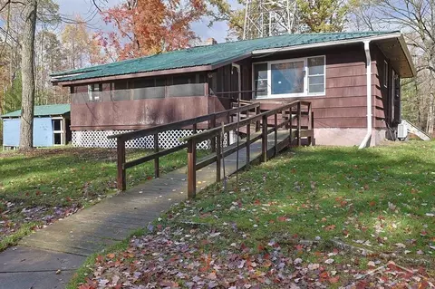 3278 W Chippewa Riv, Shepherd, MI 48883
