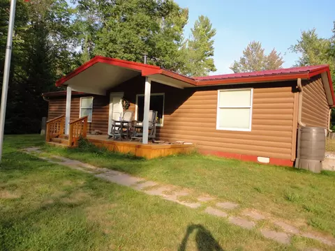 Exterior - 3200 Cedar Shores Dr, Harrison, MI 48625 photo 5 of 25