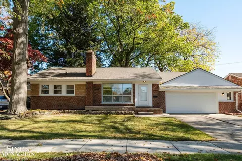 23140 Marine, Eastpointe, MI 48021