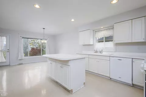 Kitchen - 1840 Ash, Saint Clair, MI 48079 photo 2 of 3