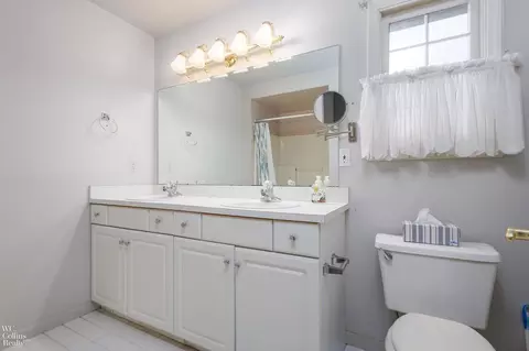 Bath - 1840 Ash, Saint Clair, MI 48079 photo 1 of 2