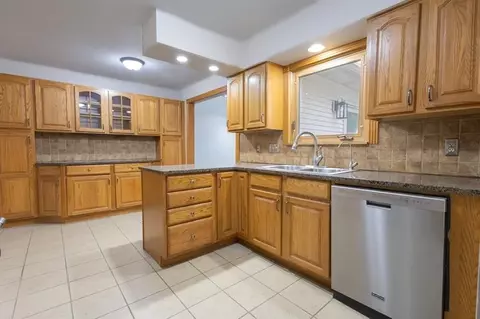 14010 Torrey, Fenton, MI 48430 photo 5