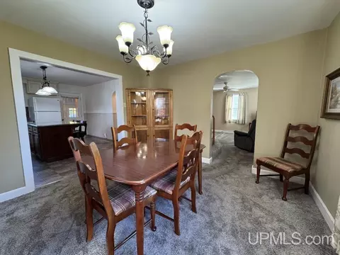 Dining - 322 E Fall, L'anse, MI 49946 photo 2 of 3