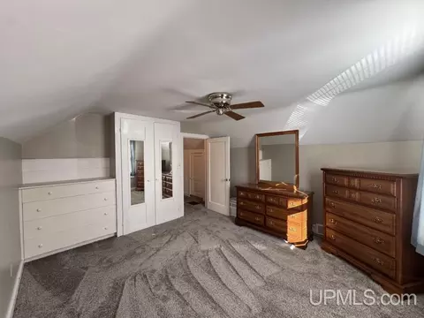 Bedroom - 322 E Fall, L'anse, MI 49946 photo 5 of 9