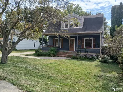 519 W Adrian, Blissfield, MI 49228