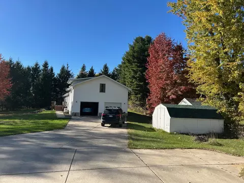 320 Williams, Perry, MI 48872 photo 46