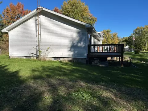 320 Williams, Perry, MI 48872 photo 38