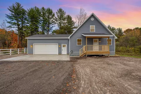 1954 N Five Mile, Sanford, MI 48657