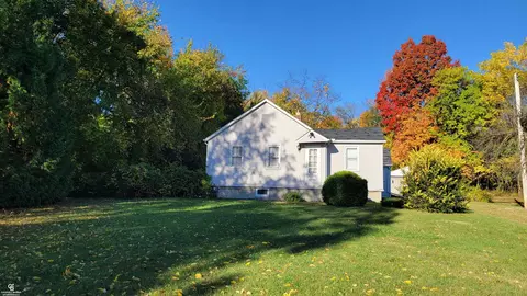 45681 N Gratiot, Macomb, MI 48042