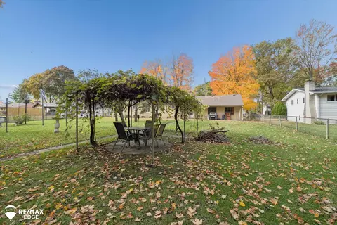 3280 Lynne, Flint, MI 48506 photo 51