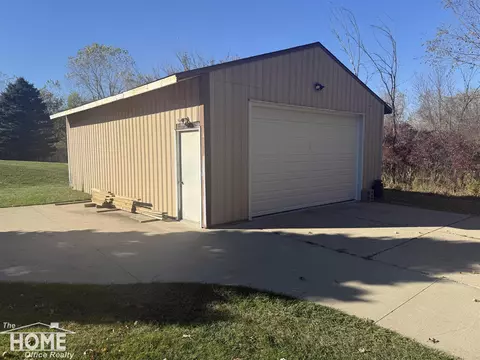 3876 S State, Owosso, MI 48867 photo 23