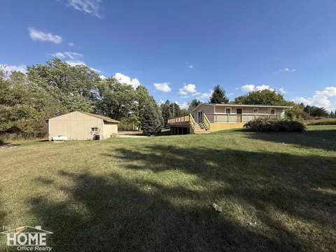 3876 S State, Owosso, MI 48867 photo 4