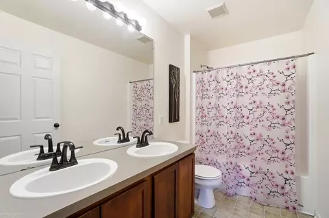 Bath - 27763 E Mockingbird, Flat Rock, MI 48134 photo 7 of 7