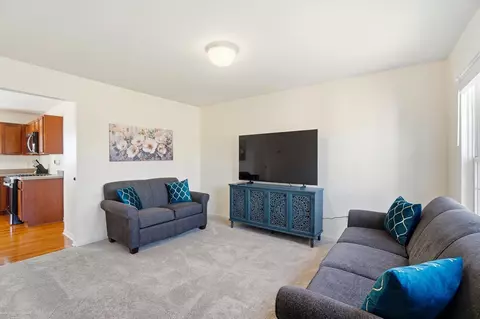 Living - 27763 E Mockingbird, Flat Rock, MI 48134 photo 1 of 5