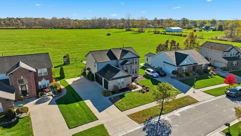 View/Area - 27763 E Mockingbird, Flat Rock, MI 48134 photo 2 of 4