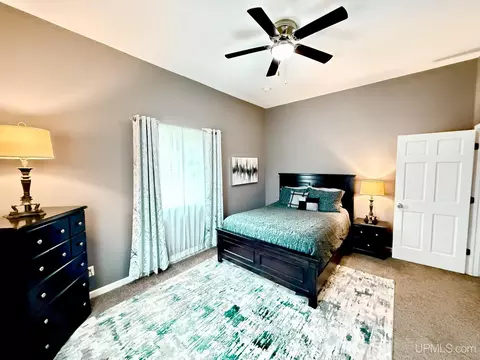 Bedroom - 912 E Breen, Kingsford, MI 49802 photo 5 of 5