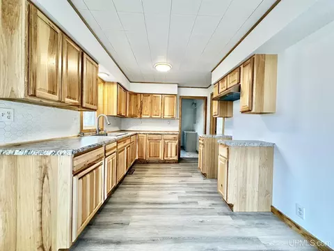 Kitchen - N4352 Davis, Felch, MI 49831 photo 1 of 4