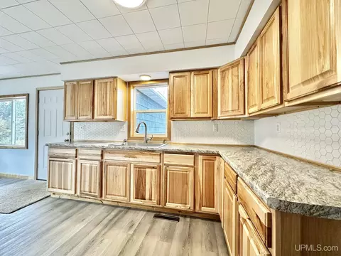 Kitchen - N4352 Davis, Felch, MI 49831 photo 3 of 4